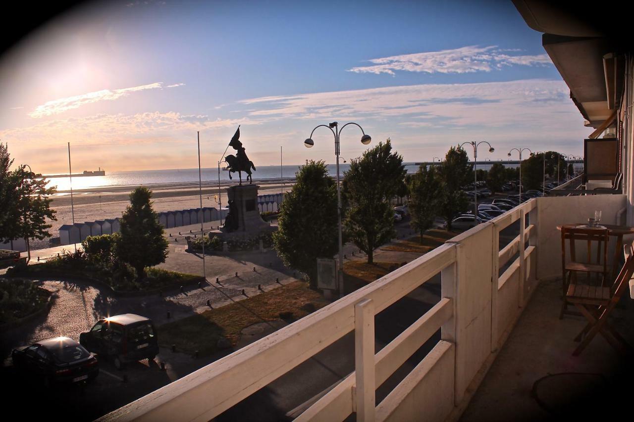 Le Bain De Mer Boulogne-sur-Mer Exteriör bild